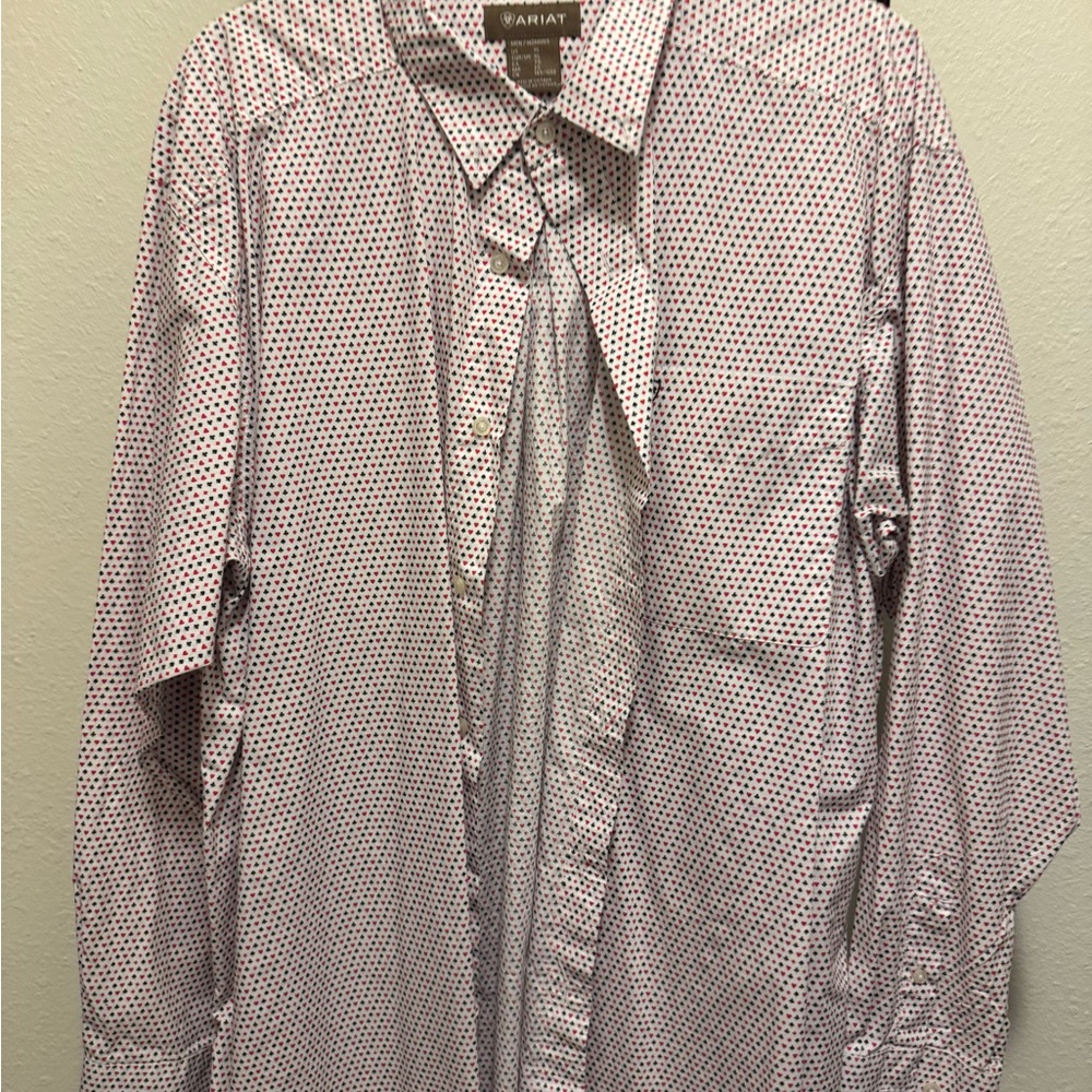 Ariat White and Red Casual Button Down Shirt with Pattern
